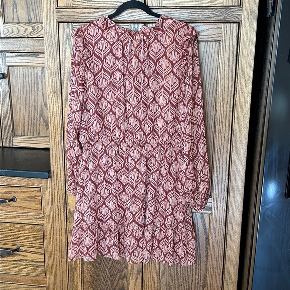 NWT Lauren Conrad Ruffle Long Sleeve Dress Burgundy Metallic Floral Leaf XL - Picture 6 of 9